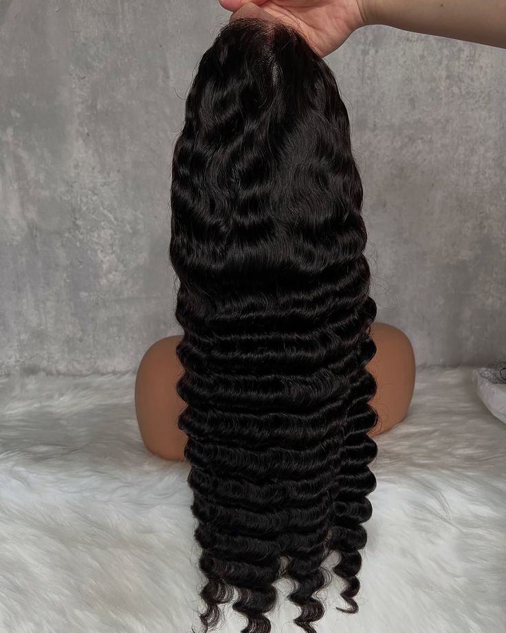 Deep Wave Wig